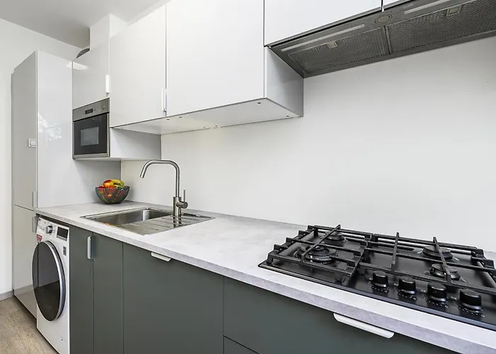 Gamerskiego Street Near National Theatre شقة وارسو