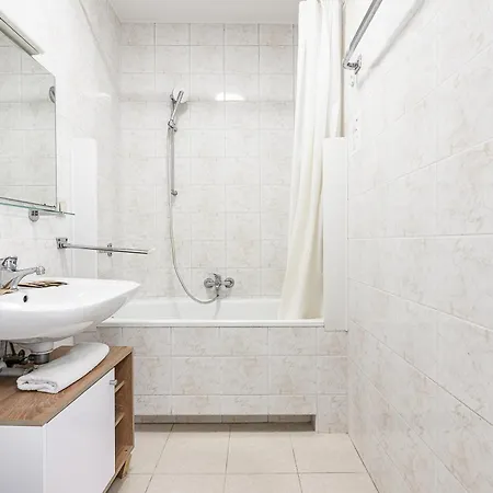 Gamerskiego Street Near National Theatre *